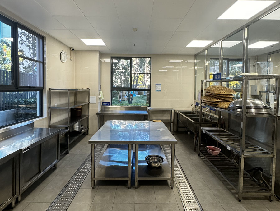 云南民族大學(xué)附屬中學(xué)呈貢校區(qū)